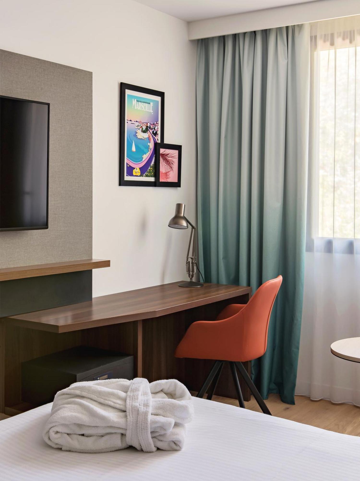 Holiday Inn - Marseille Airport By Ihg Vitrolles  Ngoại thất bức ảnh