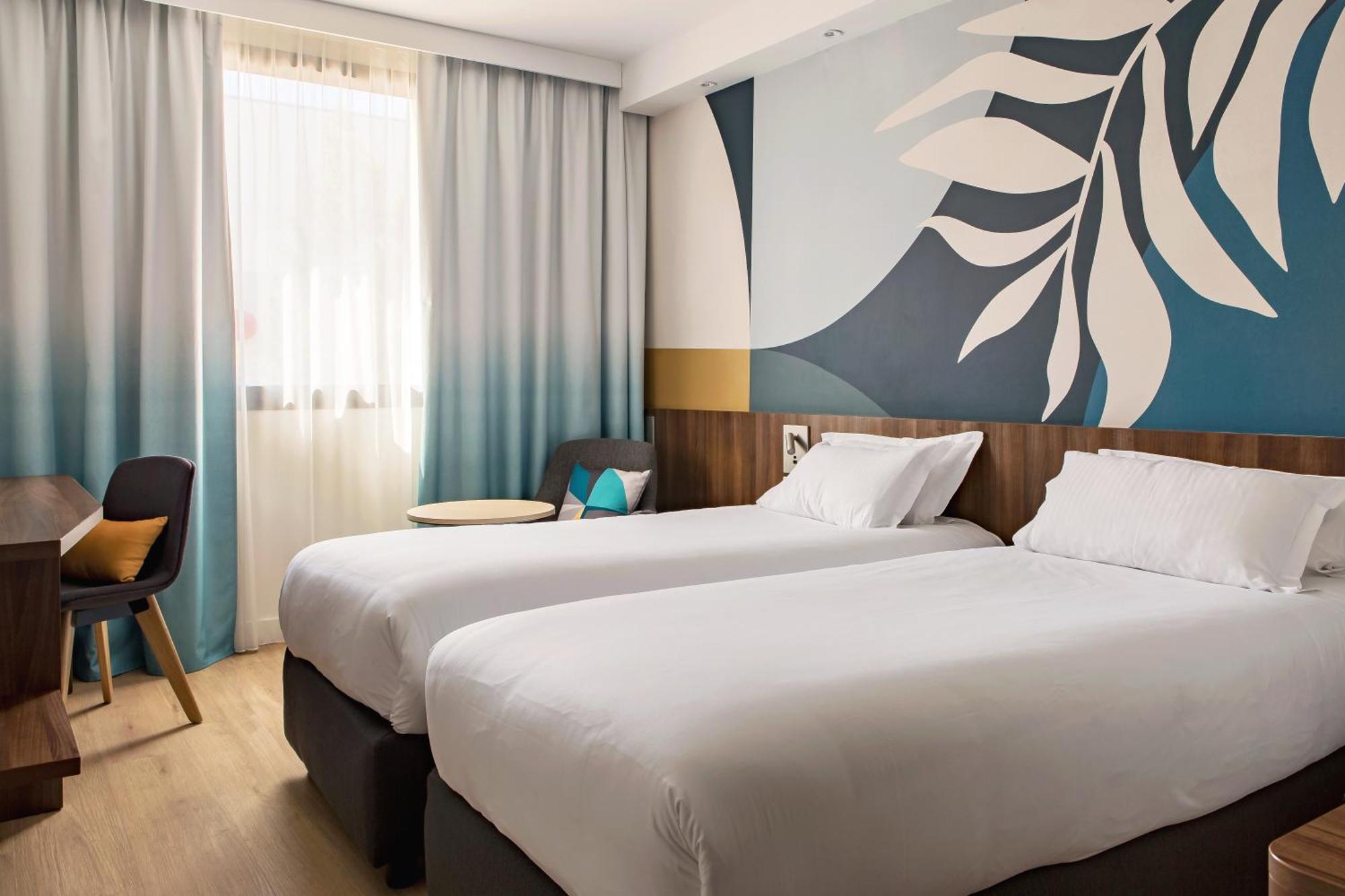 Holiday Inn - Marseille Airport By Ihg Vitrolles  Ngoại thất bức ảnh