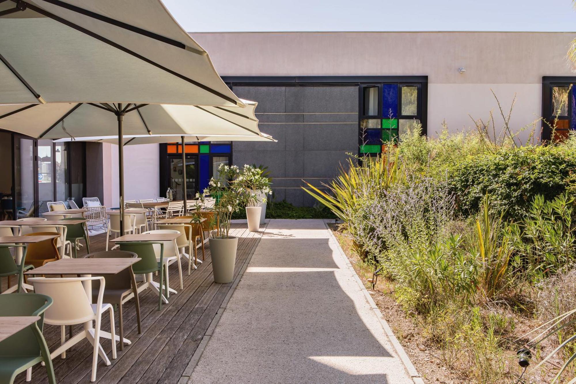 Holiday Inn - Marseille Airport By Ihg Vitrolles  Ngoại thất bức ảnh