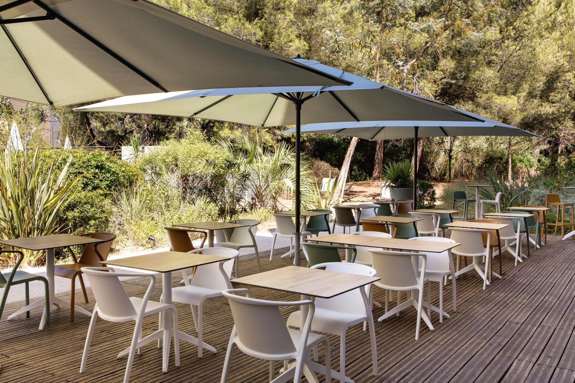 Holiday Inn - Marseille Airport By Ihg Vitrolles  Ngoại thất bức ảnh