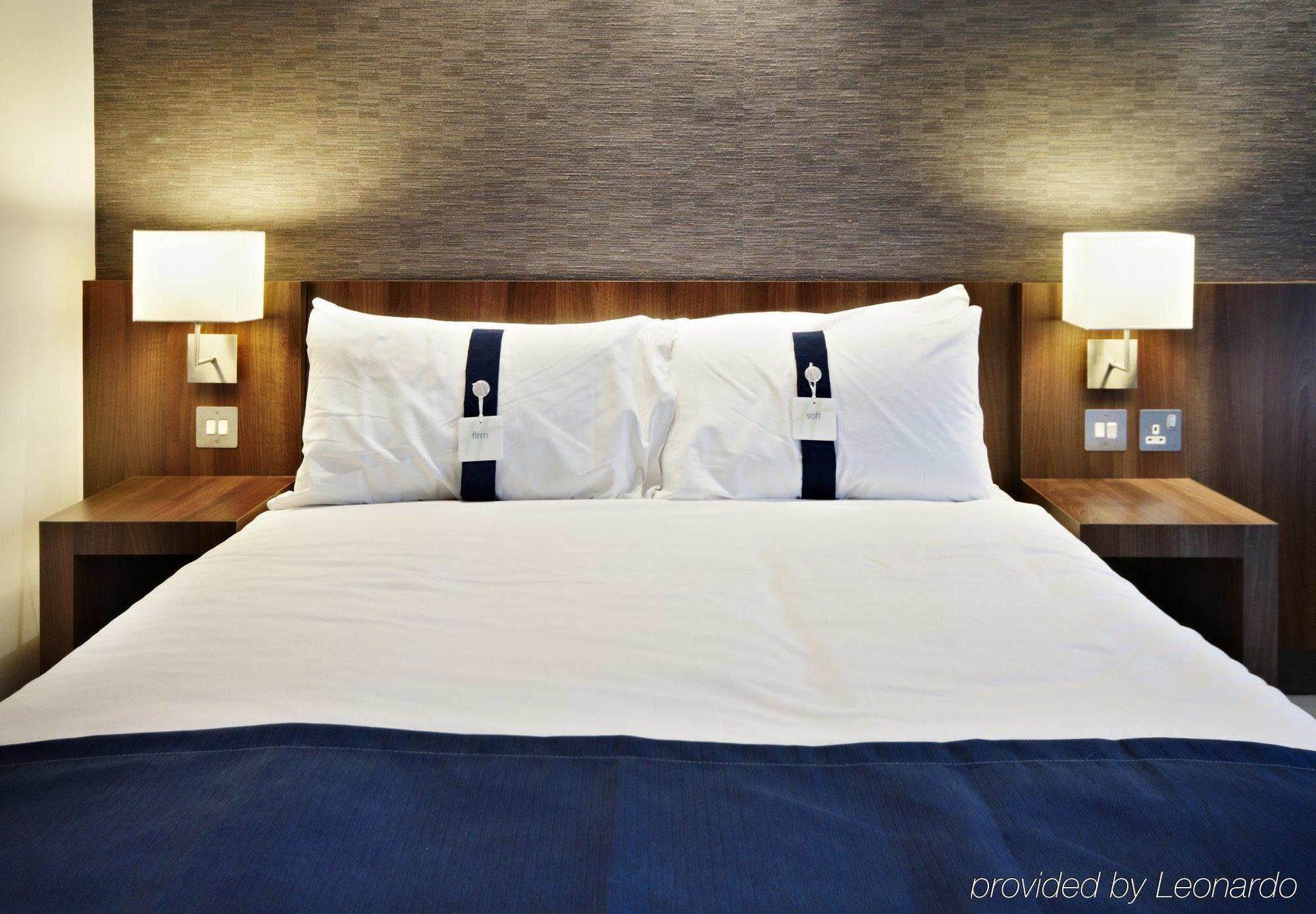 Holiday Inn - Marseille Airport By Ihg Vitrolles  Ngoại thất bức ảnh