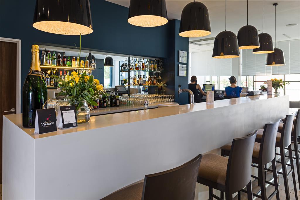 Holiday Inn - Marseille Airport By Ihg Vitrolles  Ngoại thất bức ảnh